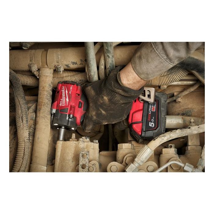 Bild von Milwaukee Akku Schlagschrauber 1/2" M18 FIW2F12-0, mit Sprengring, Befestigungsmoment 339 Nm, Bild von Milwaukee Akku Schlagschrauber 1/2" M18 FIW2F12-0, mit Sprengring, Befestigungsmoment 339 Nm,