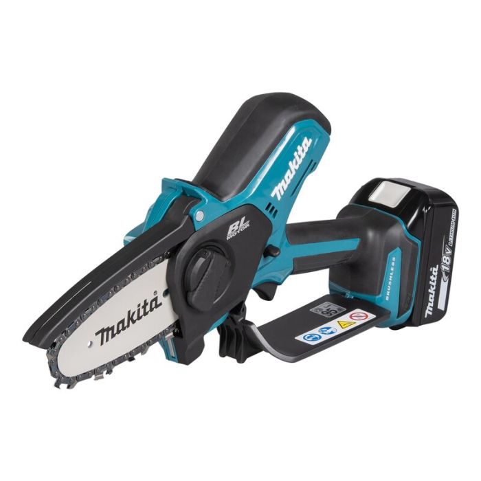 Foto von Makita Akku-Astsäge DUC101RF01 18V / 1 x 3,0 Ah Akku, Ladegerät im Karton Foto von Makita Akku-Astsäge DUC101RF01 18V / 1 x 3,0 Ah Akku, Ladegerät im Karton